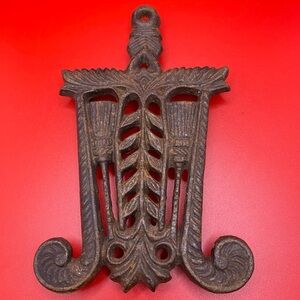 Vintage Cast Iron Trivet